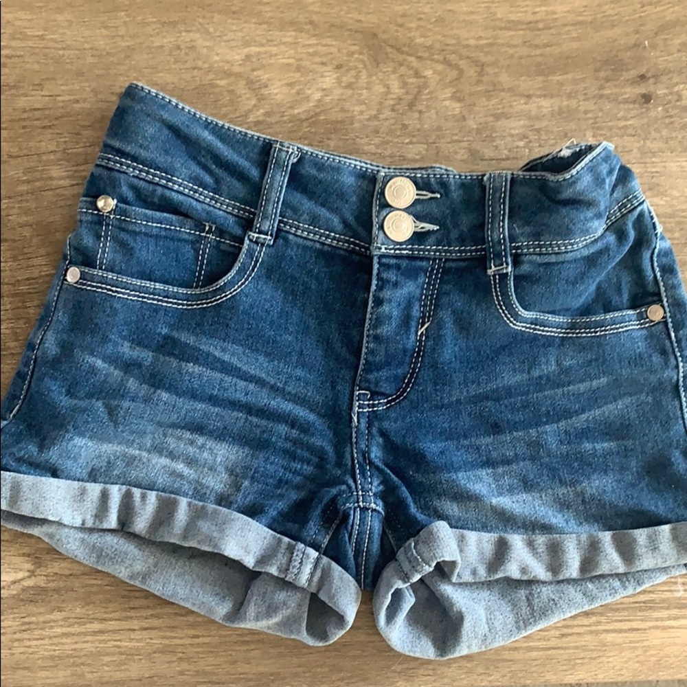Size 10 girls star pocket jean shorts
